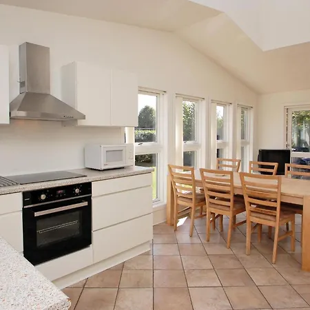 Lovely Home In Haderslev With Wifi 哈泽斯莱乌